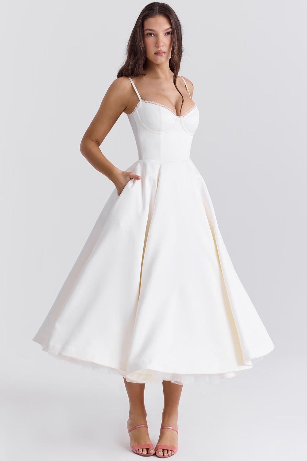 Sukienka maxi z tiulu | Podkreślająca talię i modelująca sylwetkę