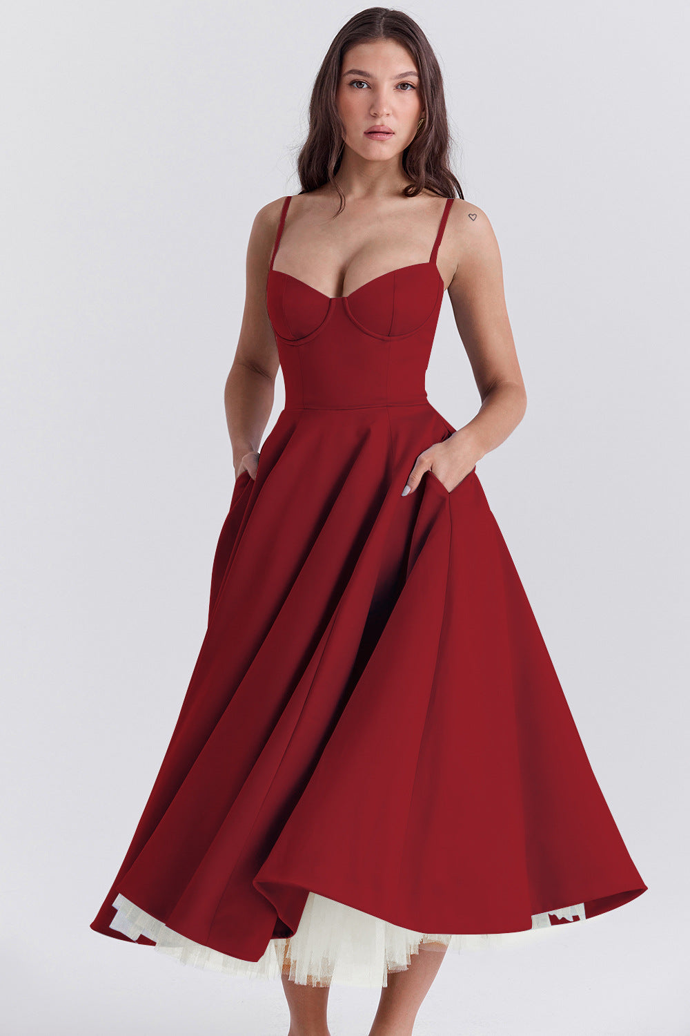 Sukienka maxi z tiulu | Podkreślająca talię i modelująca sylwetkę