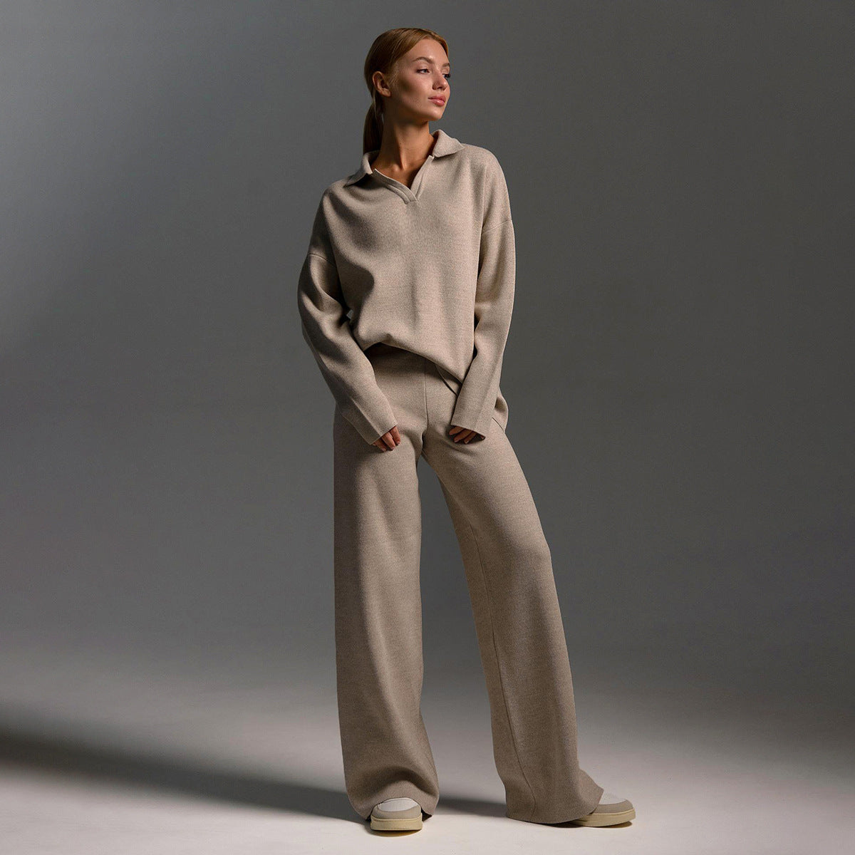 Komplet lounge damski sweter i spodnie – zestaw domowy